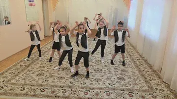 №1/Эстрадный танец/Мыши на охоте
