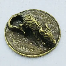 Кошельковая фигурка мышка на царской монете денежный оберег